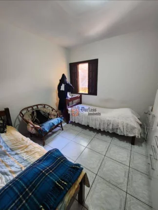 Imagem Chácara com 3 dormitórios à venda, 2700 m² por R$ 750.000,00 - Tenentes - Extrema/MG