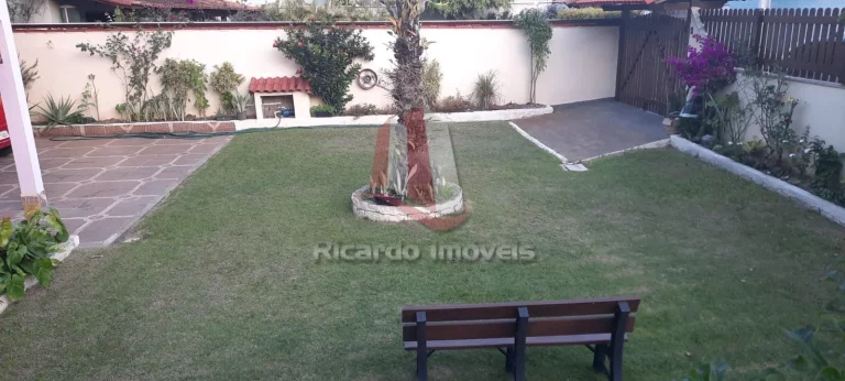 Imagem Casa Térrea Semi Mobiliada c/ 2 Qtos e Vaga Coberta