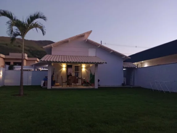 Imagem Vendo esta maravilhosa casa em Cachoeiras de macacu RJ.