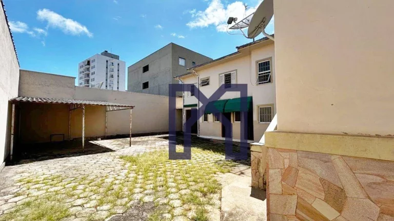 Imagem Casa com 6 dormitórios à venda, 283 m² por R$ 1.400.000,00 - Varginha - Itajubá/MG
