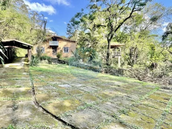 Imagem Casa em Condomínio a Venda no bairro Granja Viana - Embu das Artes, SP