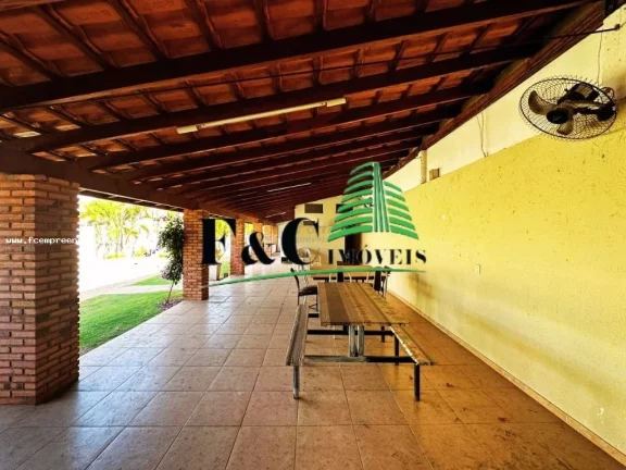 Imagem Apartamento para Venda em Espírito Santo do Pinhal, Área Rural de Espírito Santo do Pinhal, 3 dormitórios, 1 suíte, 4 banheiros, 20 vagas