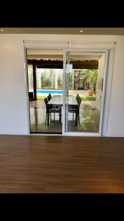 Imagem Casa à venda no Residencial Valville 2 bairro Alphaville - Santana de Parnaíba/SP