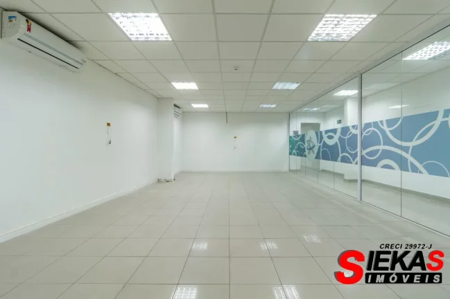 Imagem Excelente oportunidade: Galpão comercial à venda ou locação em São Paulo-SP, bairro Maranhão - 23 salas, 6 banheiros, 522,00 m² de área.