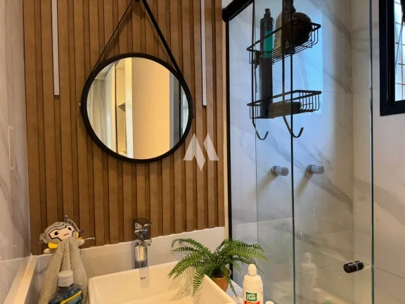 Imagem Apartamento à venda com 4 dormitórios, 3 suítes e 2 vagas - Gonzaga / Santos