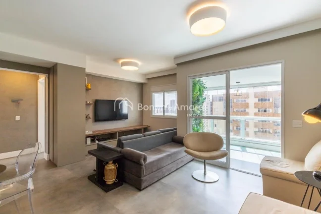 Imagem Com 83,60m² de área útil, este apartamento oferece ambientes integrados e climatizados que aliam ...
