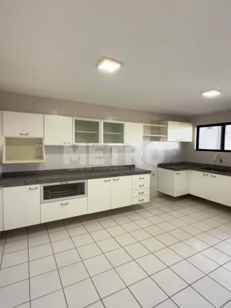 Imagem Apartamento à venda no Edf. Chateau Du Suzy com 3 suítes, PETROLINA - PE
