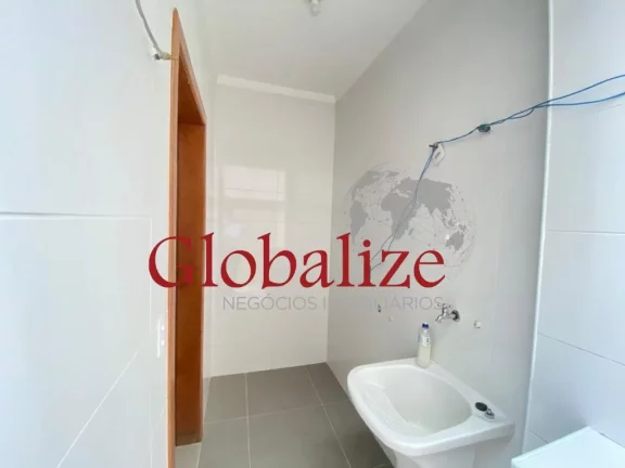 Imagem Casa com 3 quartos,1 suíte, piscina à venda no bairro do Embaré em Santos por R$ 1.000.000,00