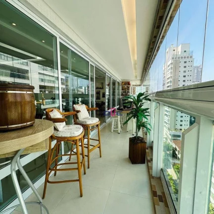 Imagem Apartamento com 4 dormitórios à venda, 191 m² por R$ 2.300.000 - Gonzaga - Santos/SP
