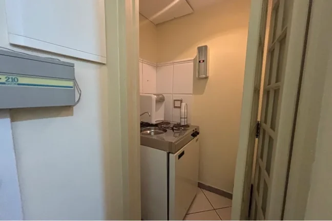 Imagem VCDB 173 Sala 602031008-80