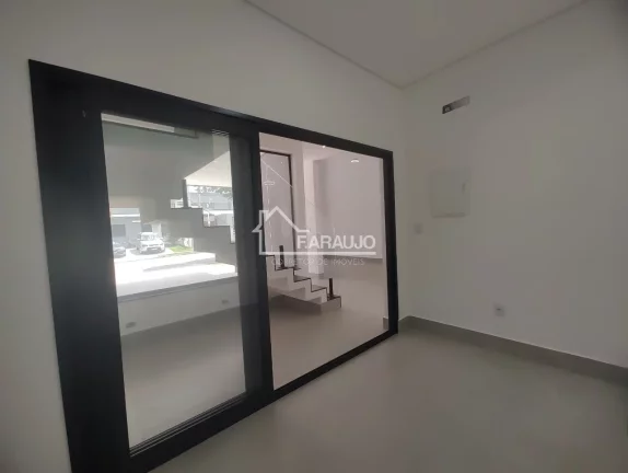 Imagem Casa em Condomínio à venda em Terras de São Francisco com 220m² 3 suítes, 4 vagas