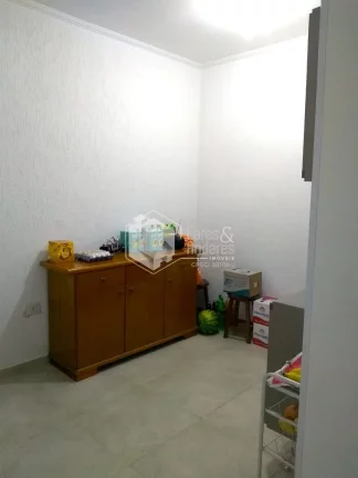 Imagem SOBRADO INVERTIDO À VENDA, COM 308² COM 3 DORMS, AMPLO TERRAÇO, LAVANDERIA E QUITAL - CONJUNTO RESIDENCIAL JARDIM CANAÃ