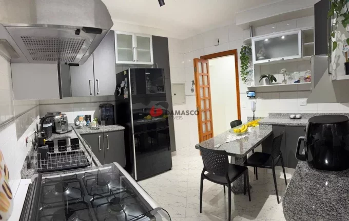 Imagem Penthouse, 2 dorm, 1 suíte e sala com sacada