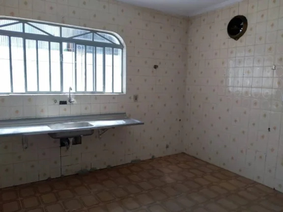 Imagem Descubra o sobrado versátil que une trabalho e conforto no coração S.A