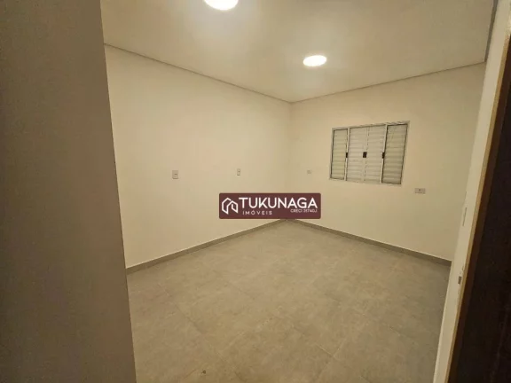 Imagem Casa com 2 quartos para alugar, 80 m² por R$ 1.700/mês - Vila Galvão - Guarulhos/SP