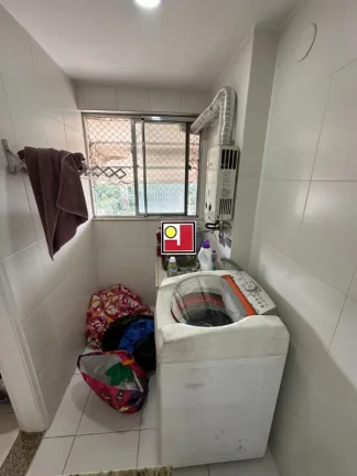 Imagem Vendo 2Q + depd, Estr Pau Ferro, alto, sol nascente, vista panorâmica, repleto armários, portaria 24 h, churrasq, salão festas, 1 vg,escolas proximas