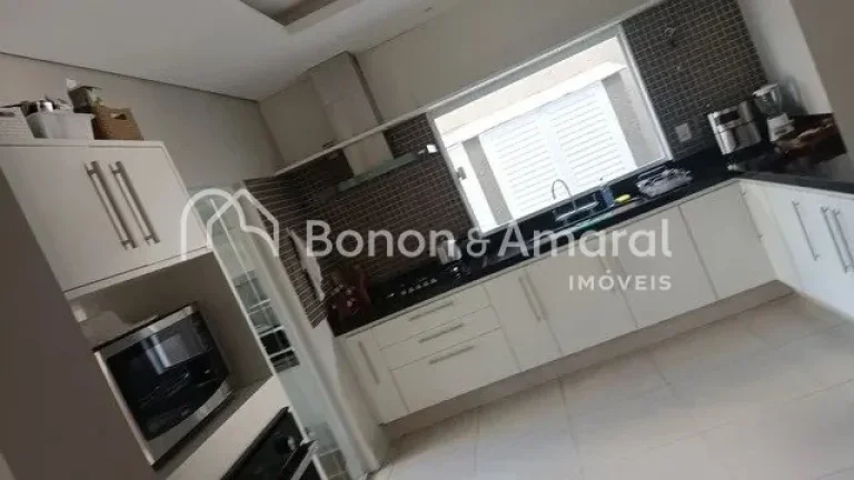Imagem Casa à venda com 4 Quartos no Swiss Park em Campinas - SP.
Área do terreno: 360m² | AC: 310m² | ...