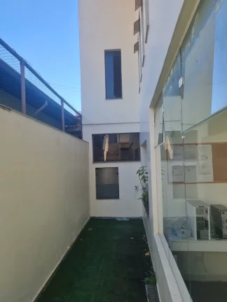 Imagem Vendo Sobrado com 3 dormitórios - 2 vagas - Edícula - Jardim Consórcio