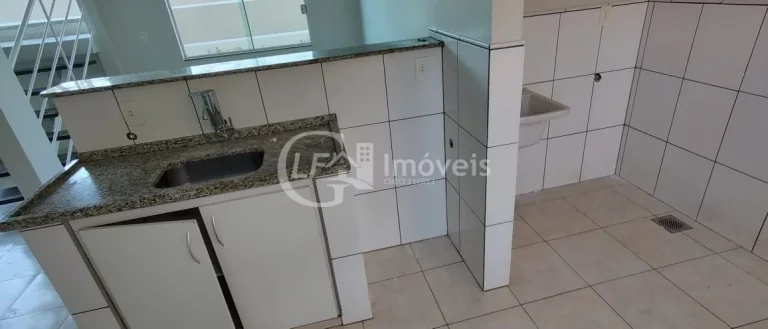 Imagem Casa em Condomínio à Venda em Campo Grande-MS, Bairro Carandá Bosque: 2 Quartos, 2 Suítes, 2 Salas e 112,27 m² de Área