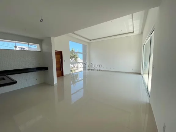 Imagem LINDA CASA A VENDA NO VALE DOS CRISTAIS.