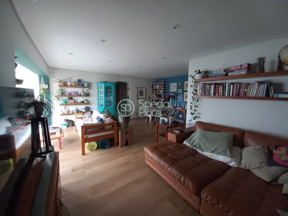 Imagem Moema Pássaros - Reformado com sacada 119 metros 3 dormitórios 1 suíte lavado 2 vagas Apartamento...