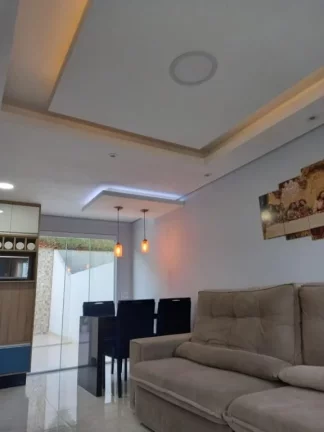 Imagem Sobrado com 2 dormitórios à venda, 60 m² por R$ 490.000,00 - Vila Colorado - Suzano/SP