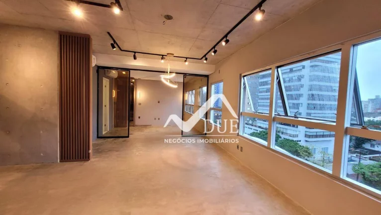 Imagem Apartamento com 1 dormitório à venda, 74 m² por R$ 740.000,00 - Embaré - Santos/SP