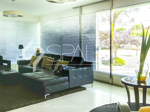 Imagem Linda residência moderna disponível para locação no condomínio Portal do Japy Golf Club em Cabreúva