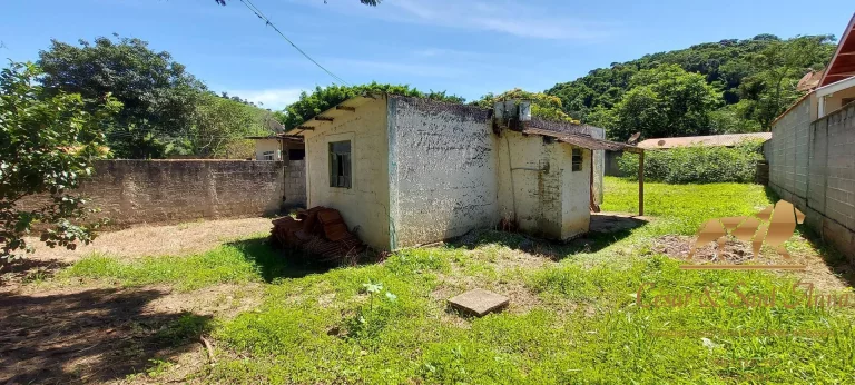 Imagem Lote a venda em São Bento do Sapucaí com 450m².