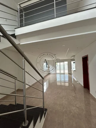 Imagem Casa Elegante em Condomínio Fechado em Valinhos: Conforto, Segurança e Qualidade de Vida!