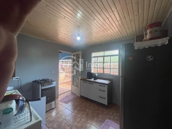 Imagem Casa à venda em Campo Grande-MS: 3 quartos, 3 salas, 1 banheiro, 5 vagas de garagem, 144m² no Jardim Tijuca.