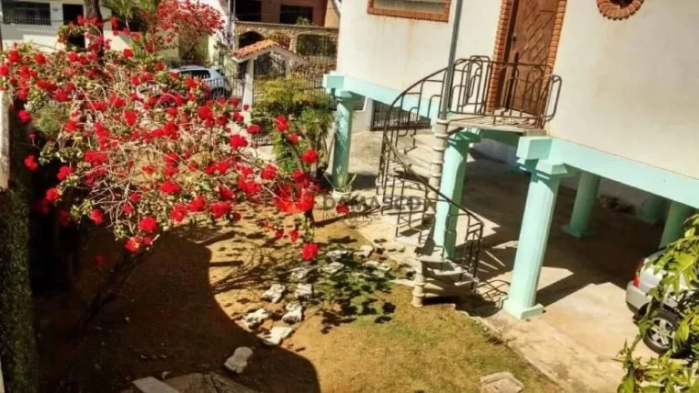 Imagem Sobrado à venda 5 Quartos, 3 Suites, 6 Vagas, 333M², São José, São Caetano do Sul - SP
