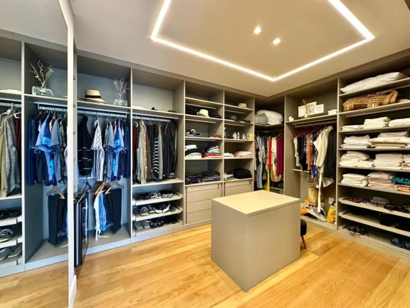 Imagem Casa em Condominio 5 Dormitórios - Bairro xangri-la