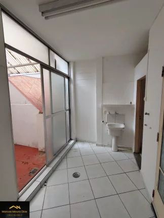 Imagem Sobrado com 270 m² construídos em terreno de 183m² ( frente 6.60m) no Jardim Paulista
