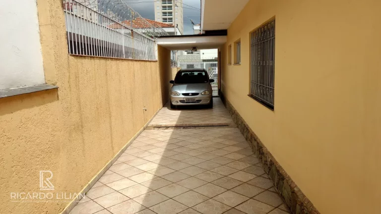Imagem "Espetacular Casa Térrea na Vila Rosália, Guarulhos: Um Oásis Junto ao Lago dos Patos!"