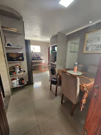Imagem Casa duplex, 5 quartos com edícula, Parque Burle - Cabo Frio - RJ
