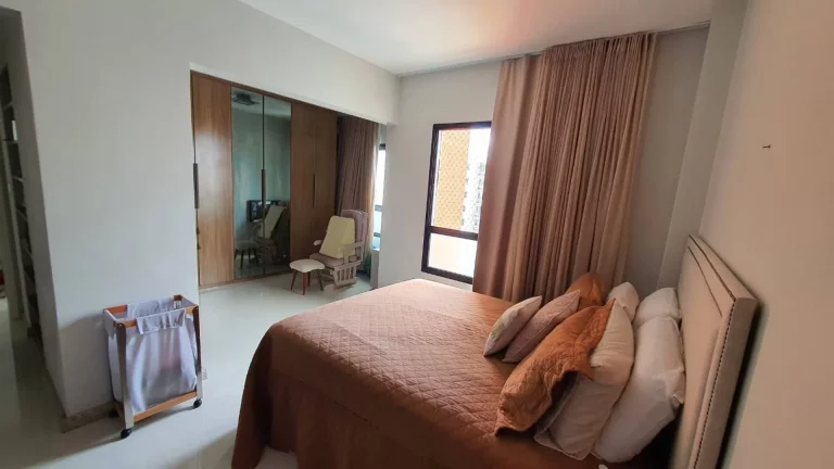 Imagem Apartamento à venda no Condomínio Vitória Tower - 2/4, 105m², 13º andar, 2 vagas de garagem!