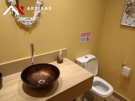 Imagem Casa Comercial á venda próximo a Av Paulista 100 m² subdivididos em 3 andares