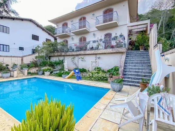 Imagem Casa à venda, 146 m² por R$ 850.000,00 - Vale do Paraíso - Teresópolis/RJ