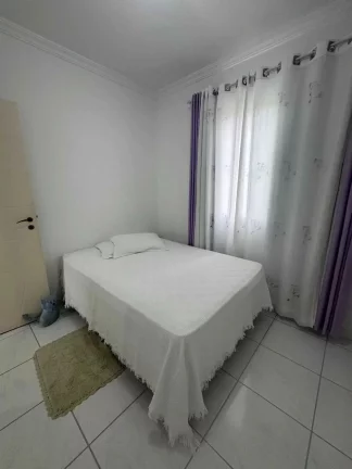Imagem Sobrado com 4 dormitórios amplos sendo 1 suíte e 4 vagas - Bom Retiro, Joinville/SC