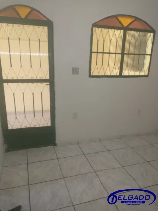 Imagem DELGADO aluga CASA com 2 quartos em Nova Cidade - Itaboraí
