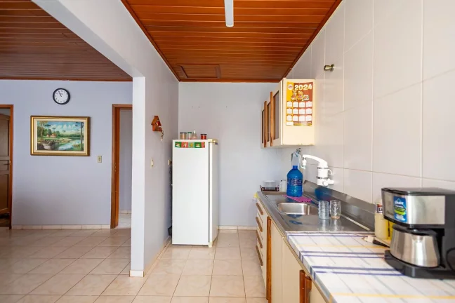 Imagem Chácara de 3 quartos no bairro Cercadinho