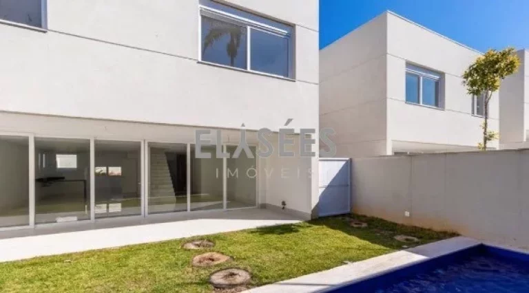 Imagem Casa RESIDENCIAL em SÃO PAULO - SP, GRANJA JULIETA