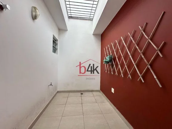 Imagem Casa à venda com 3 suites na Vila Sonia - Jardim Jussara.