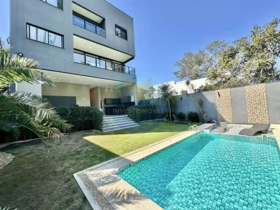 Imagem Casa Alto Padrão a Venda no bairro Granja Viana - Cotia, SP