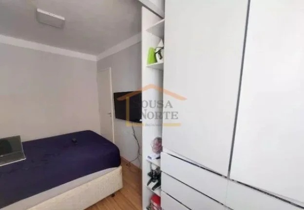 Imagem Apto 2 DORMITÓRIOS com armários planejados; BANHEIRO com box de vidro, chuveiro e suporte para toa...
