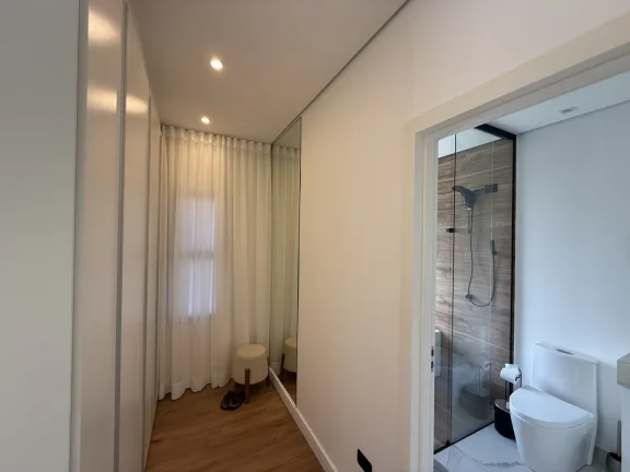 Imagem Linda Casa Mobiliada com Piscina - Condomínio Nova Jaguari