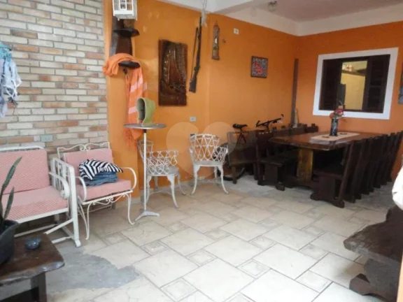 Imagem Casa à venda com 3 quartos, sendo 3 suítes, em Butantã, São Paulo - SP
