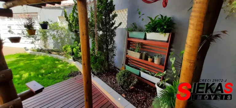 Imagem Imperdível! Casa à venda em São Paulo-SP, Itaquera, 4 quartos, 2 suítes, 2 salas, 3 banheiros, 3 vagas, 165m². Confira!