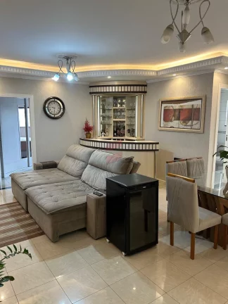 Imagem SOBRADO com 4 dormitórios à venda com 180m² por R$ 820.000,00 no bairro Weissópolis - PINHAIS / PR